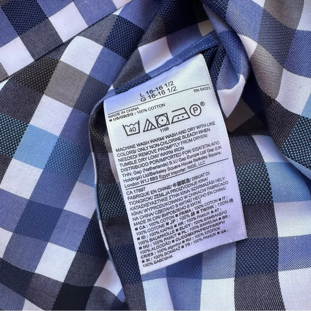 Men’s Banana Republic Long Sleeve Shirt Size Large​​​